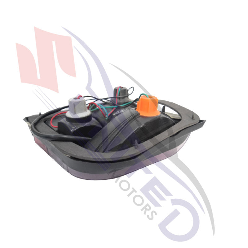 Suzuki Genuine Right-Side Rear Lamp for Mehran - Multi-Functional Signal and Safety Illumination - Enhance Safety and Communication with Reliable Rear Lamp.