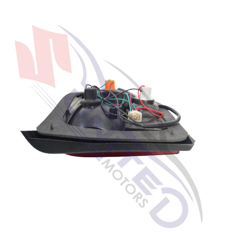 Suzuki Genuine Right-Side Rear Lamp for Mehran - Multi-Functional Signal and Safety Illumination - Enhance Safety and Communication with Reliable Rear Lamp.