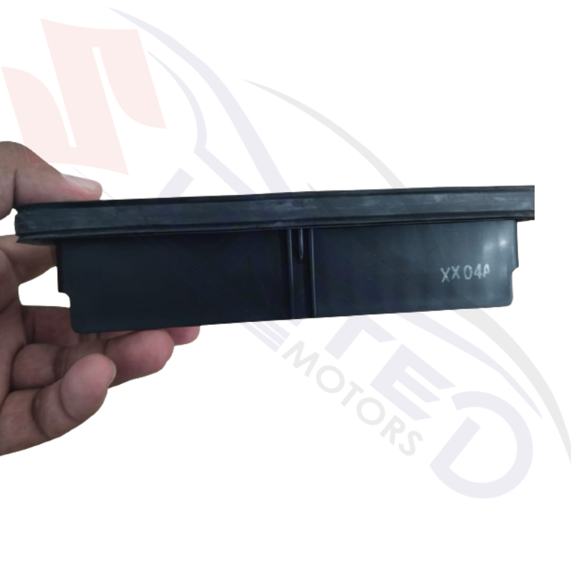 Pak Suzuki Genuine Air Filter for Jimny - Premium quality air filter designed for Suzuki Jimny, ensuring clean air intake and optimal engine performance.